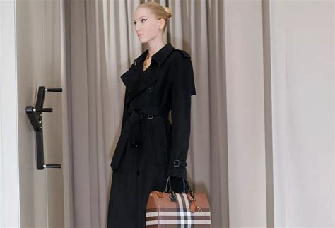 burberry trench coat spring 2014